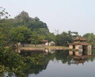 Озеро возвращенного меча и храм черепахи в ханое К озеру ведут все улицы Ханоя